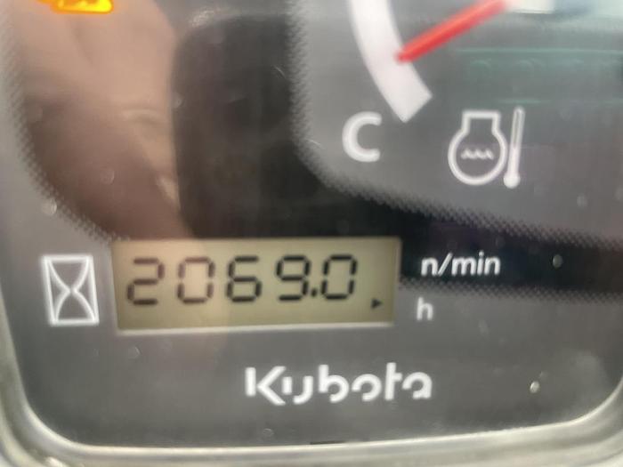 Used KUBOTA KX016-4