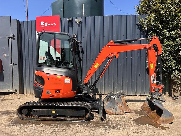 Used KUBOTA U27-4