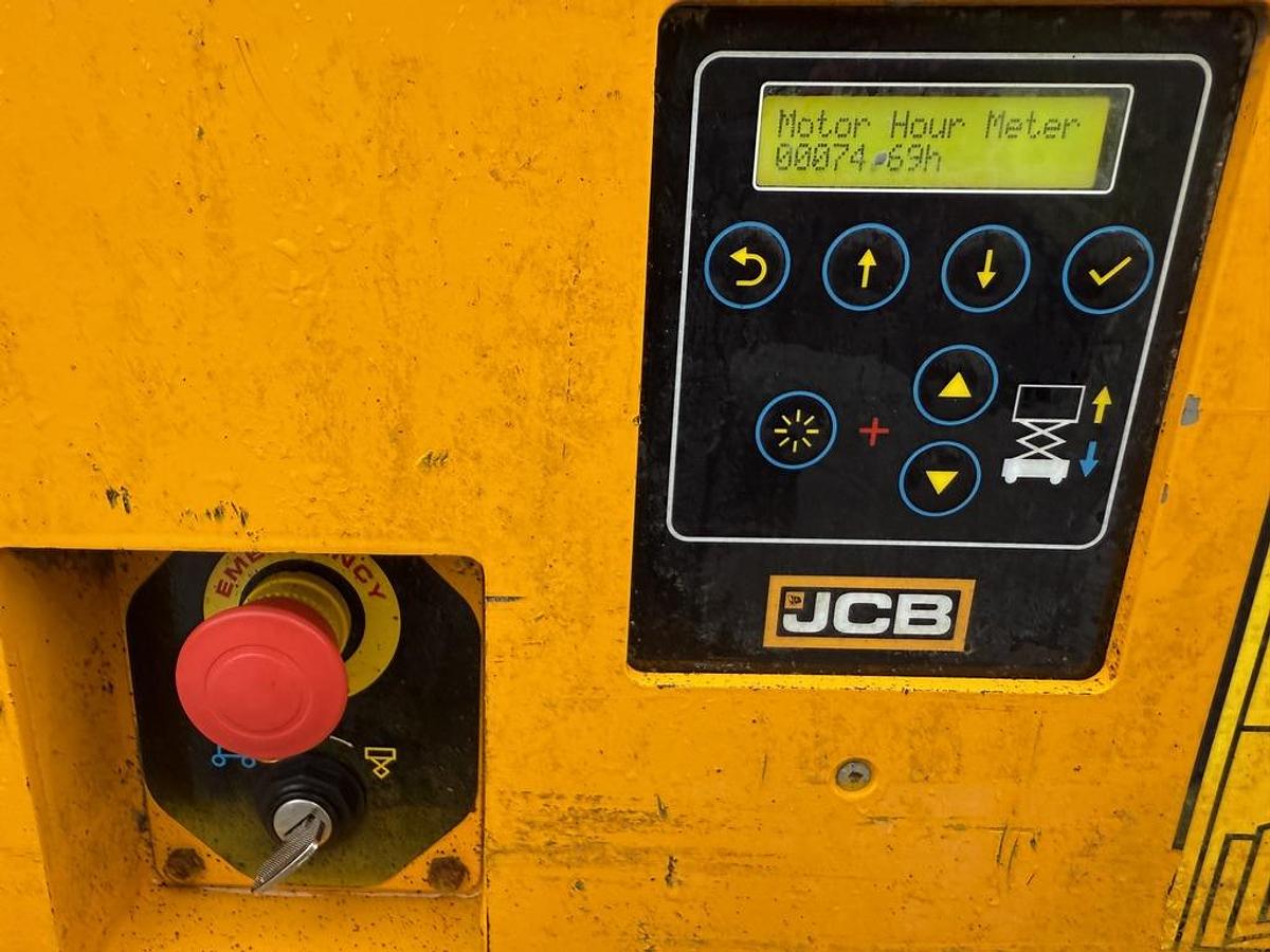 Used JCB S1930E 8m Electric Scissor Lift