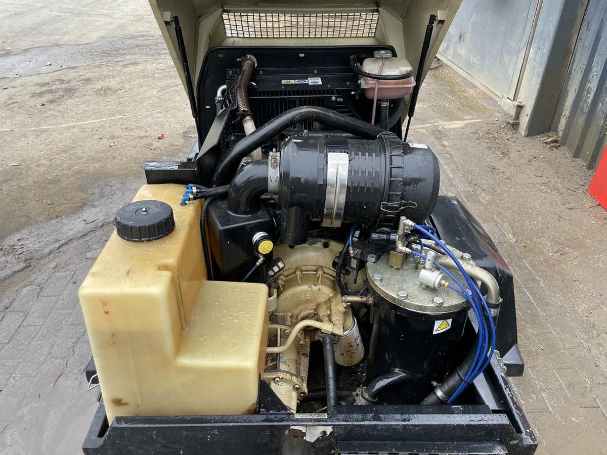 Used Doosan 7/26E 2.5 m3/min Compressor