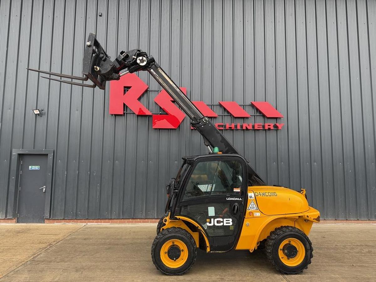 Used JCB 520-40 2t 4m Telehandler
