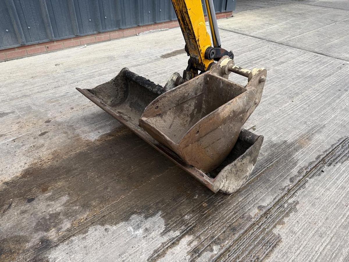 Used JCB 8025 ZTS 2.9t Mini Excavator