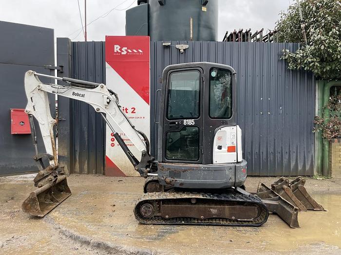 Used Bobcat E26 2.6t Mini Excavator