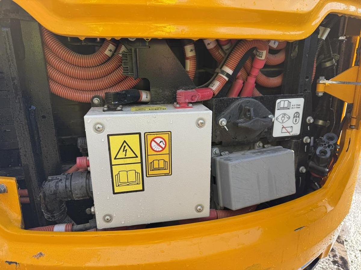 Used JCB 19C-1 E 1.9t Electric Mini Excavator