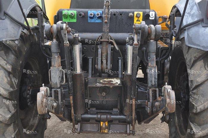 Used JCB FASTRAC 1135