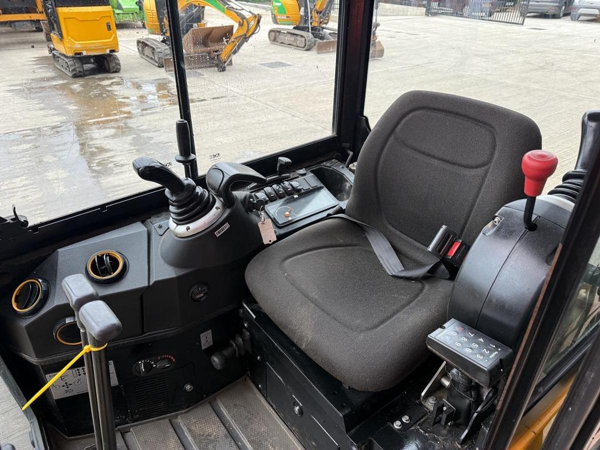 Used JCB 16C-1 1.7t Mini Excavator