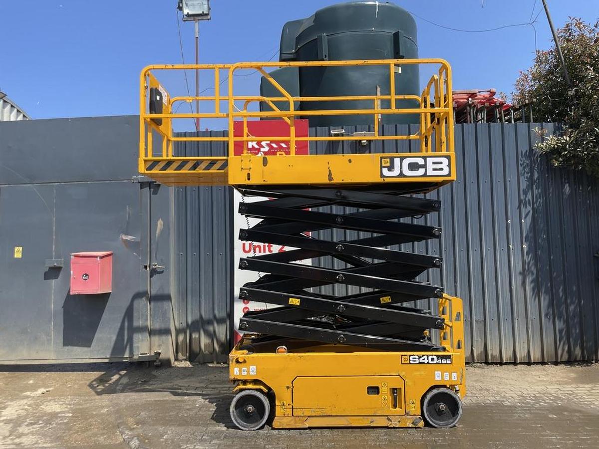 Used JCB S4046E 14m Electric Scissor Lift