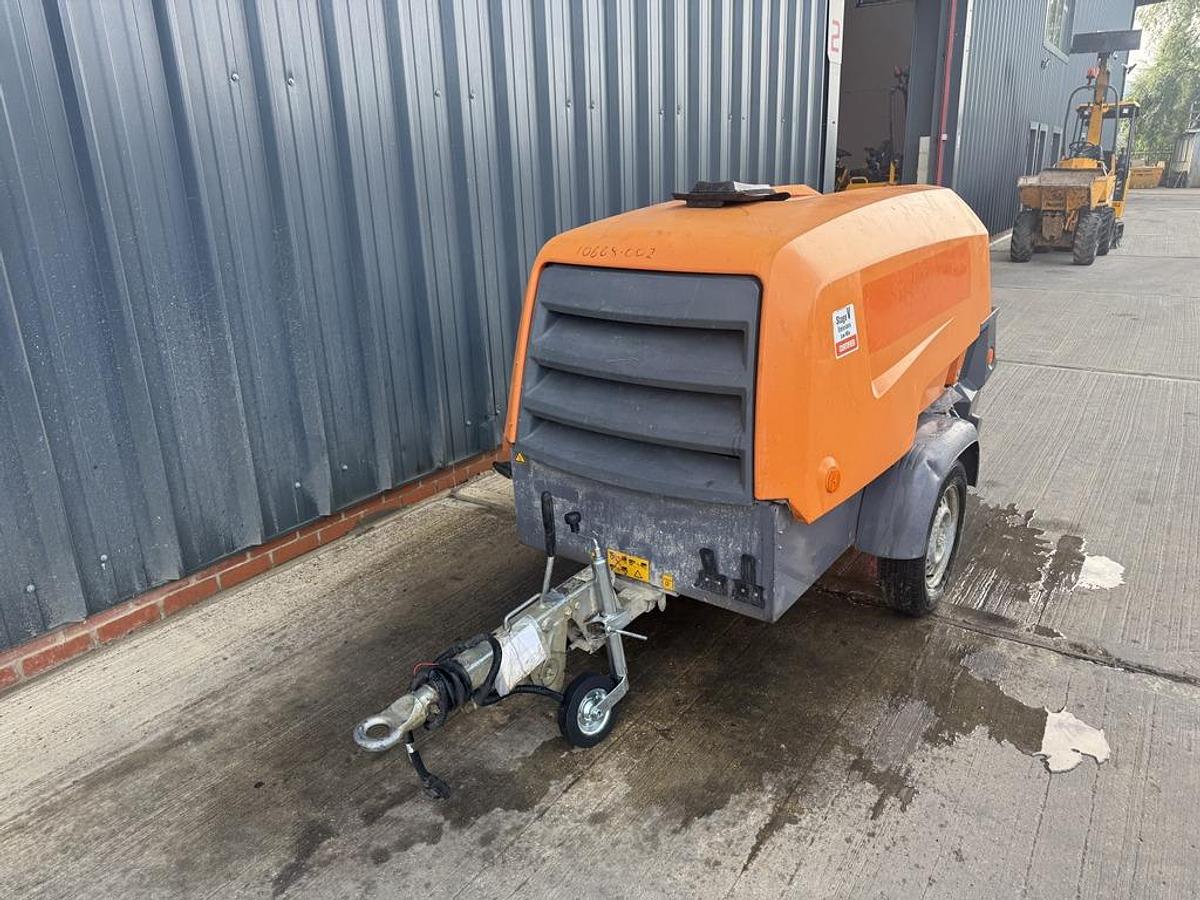 Used Atlas Copco XAS 58-7 3 m3/min Compressor