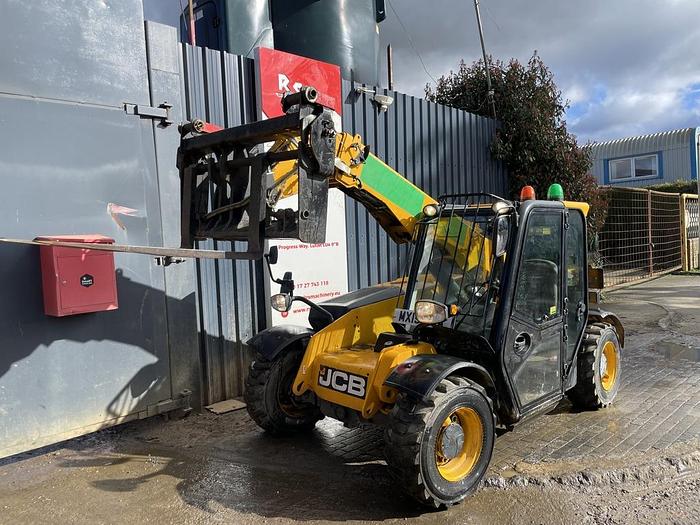 Used JCB 525-60