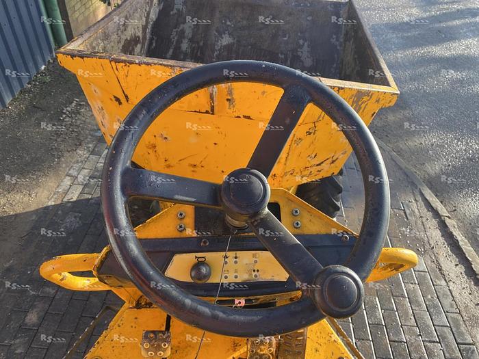 Used THWAITES 1.5 TONNE