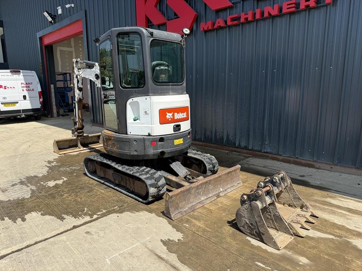 Used Bobcat E26 2.6t Mini Excavator