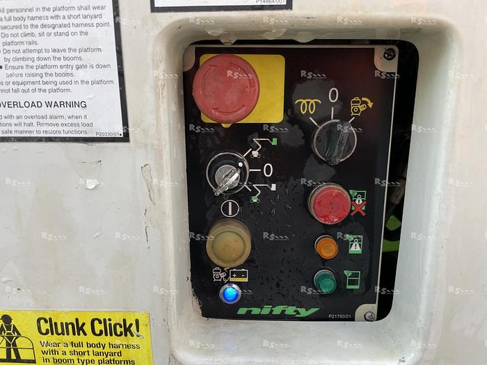 Used NIFTY HR21 AWD HYBRID