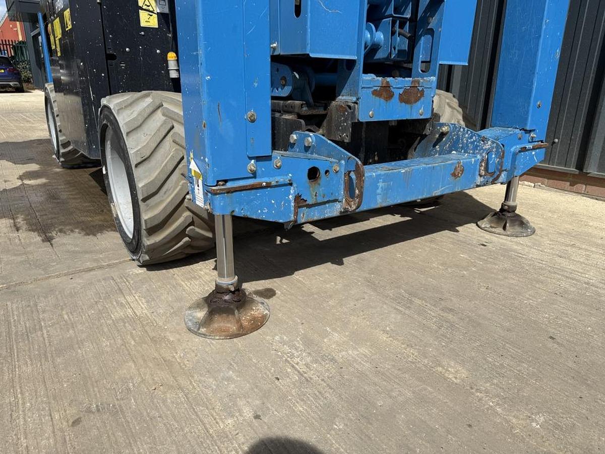 Used Genie GS4069 BE 14m Scissor Lift