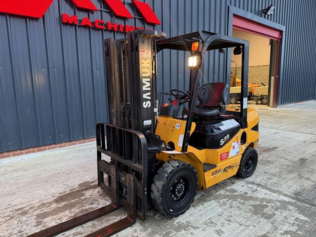 Used Samuk FD25T 2.5t Diesel Forklift