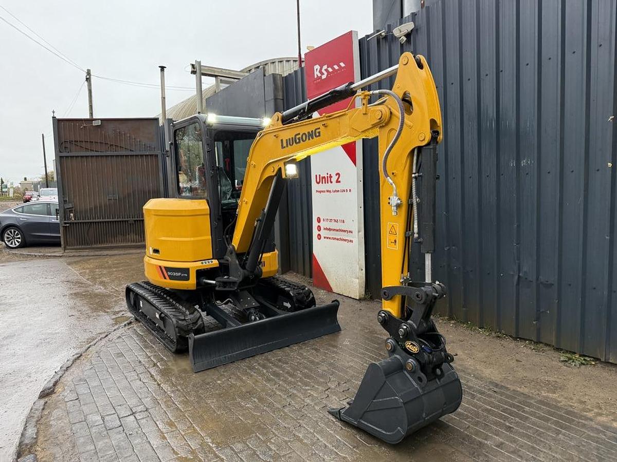 Used LiuGong 9035 F ZTS 4t Mini Excavator