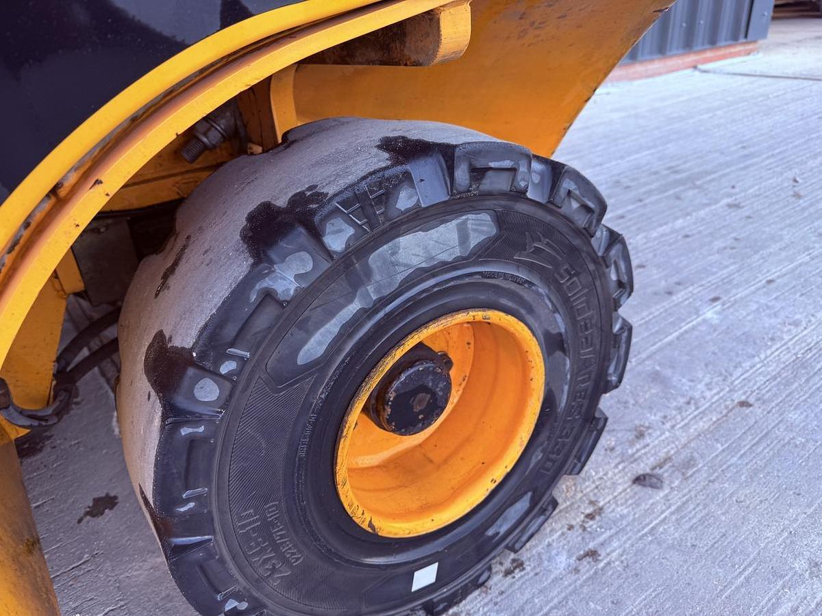 Used 2012 JCB TLT35D Teletruk