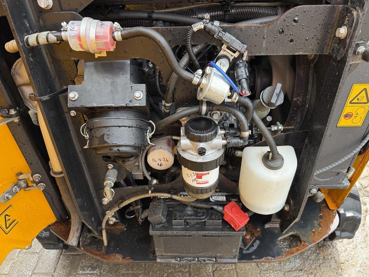 Used JCB 16C-1 1.7t Mini Excavator