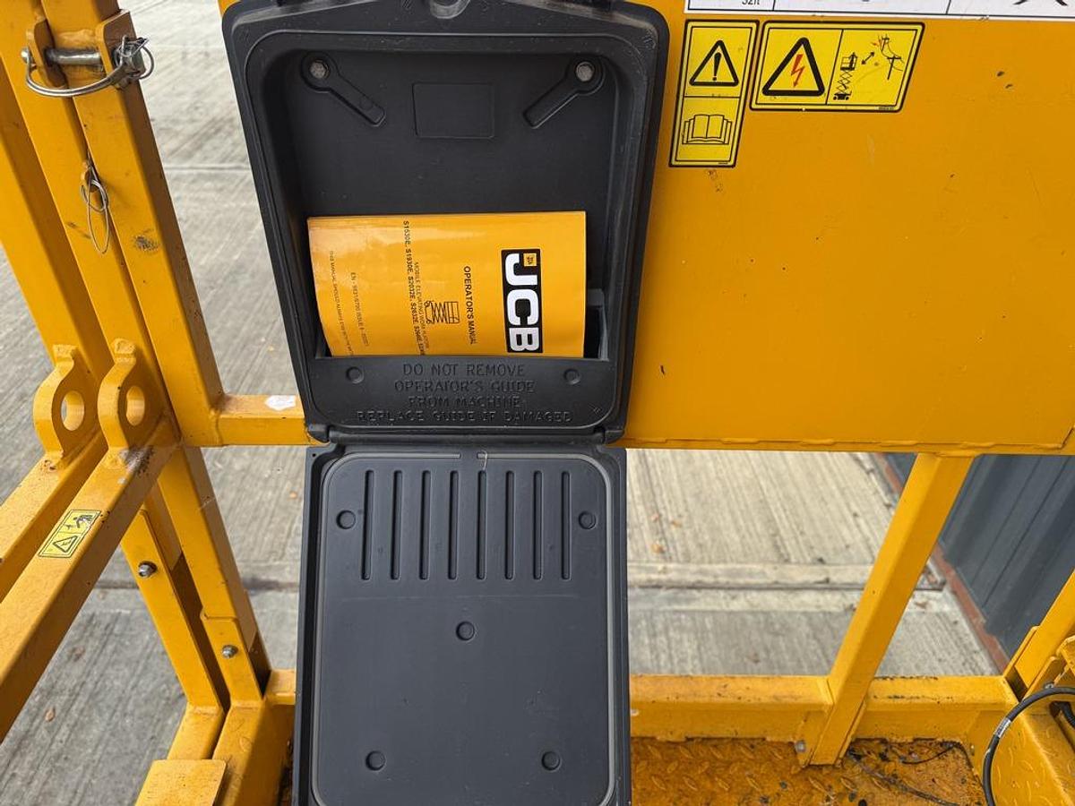 Used JCB S3246E 12m Electric Scissor Lift