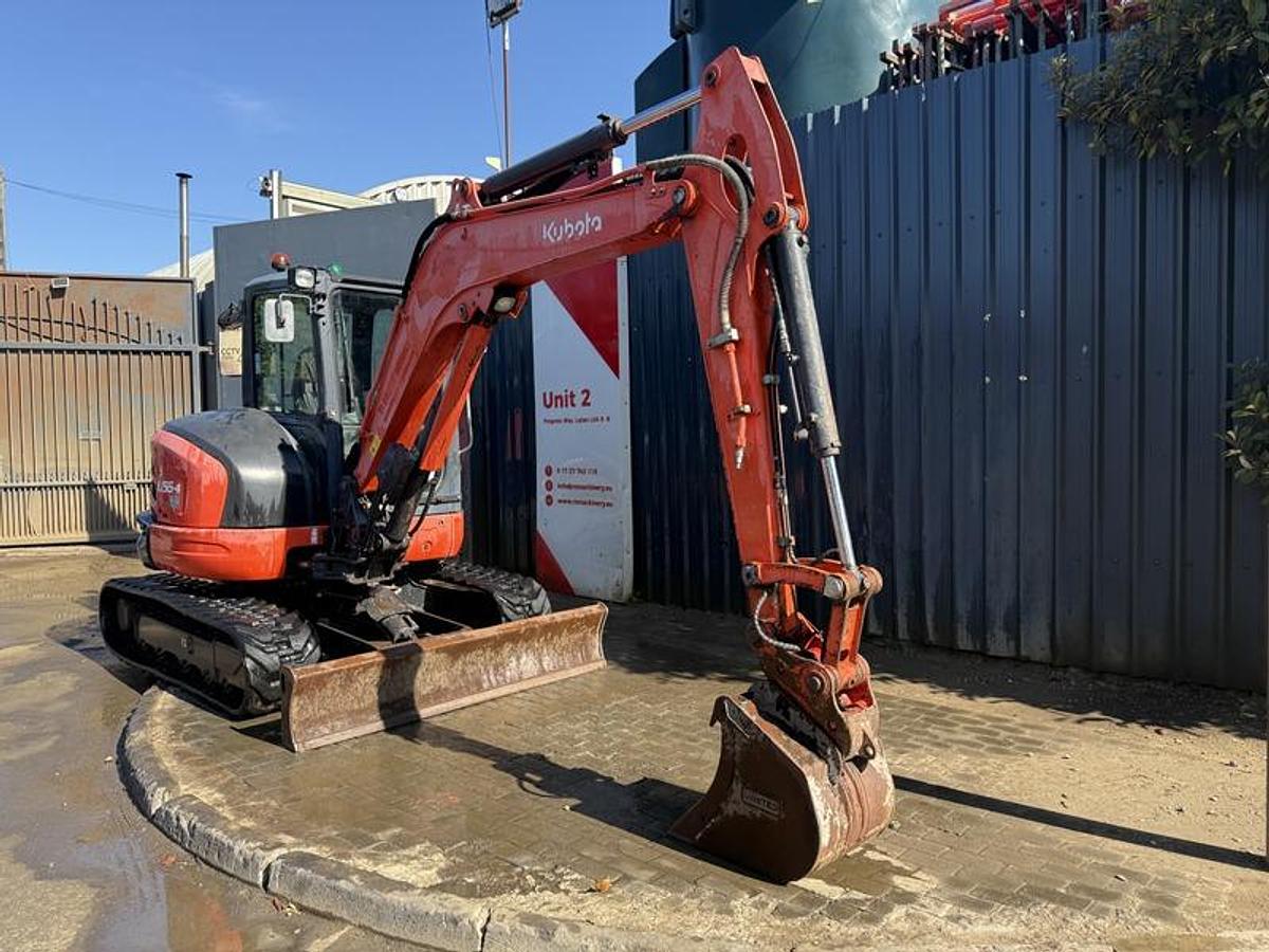 Used KUBOTA U55-4