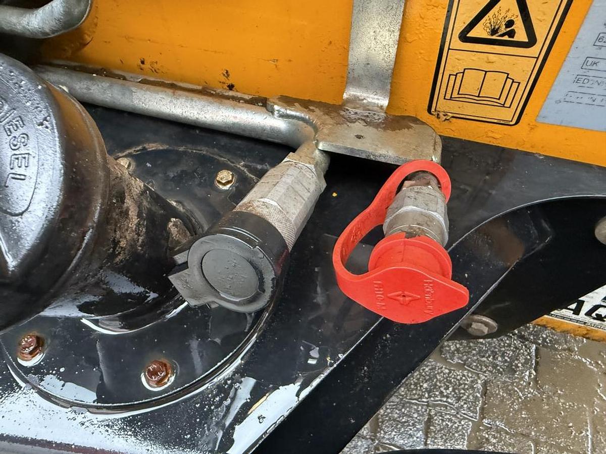 Used JCB 3CX Compact Backhoe Loader