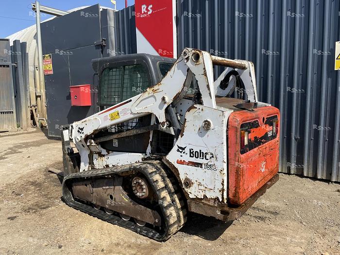 Used BOBCAT T590