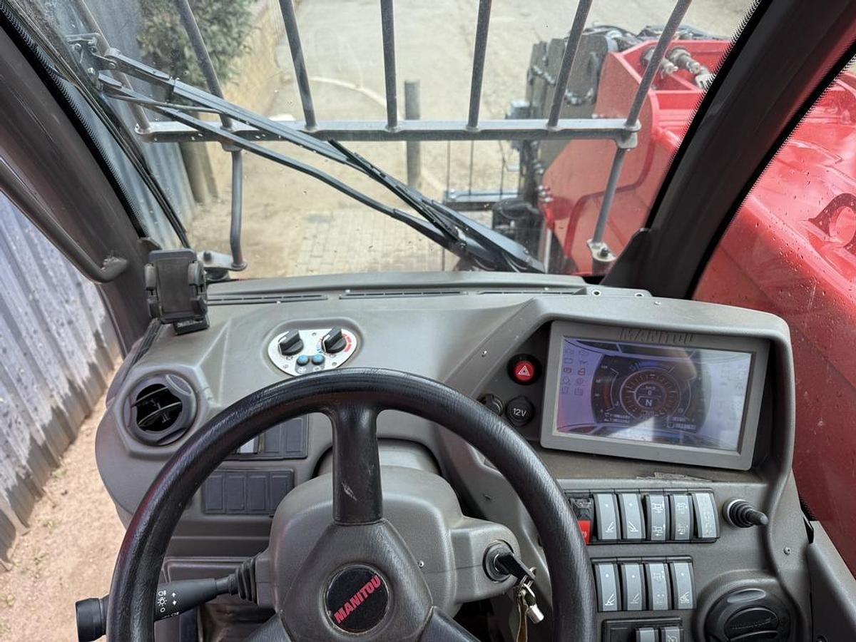 Used Manitou MRT 3050+ 30m ROTO Telehandler