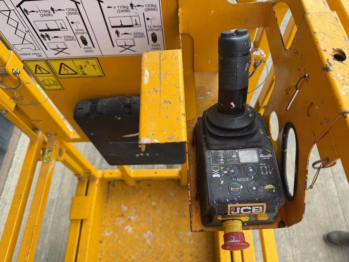 Used JCB S1930E 8m Electric Scissor Lift