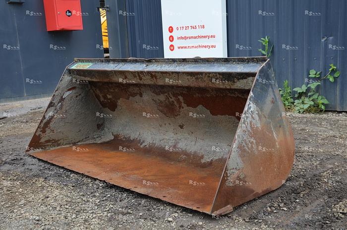 Used STRICKLAND BUCKET