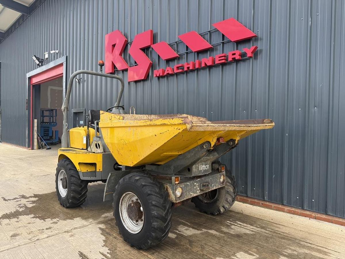 Used Lifton 5001 5 Ton Swivel Dumper