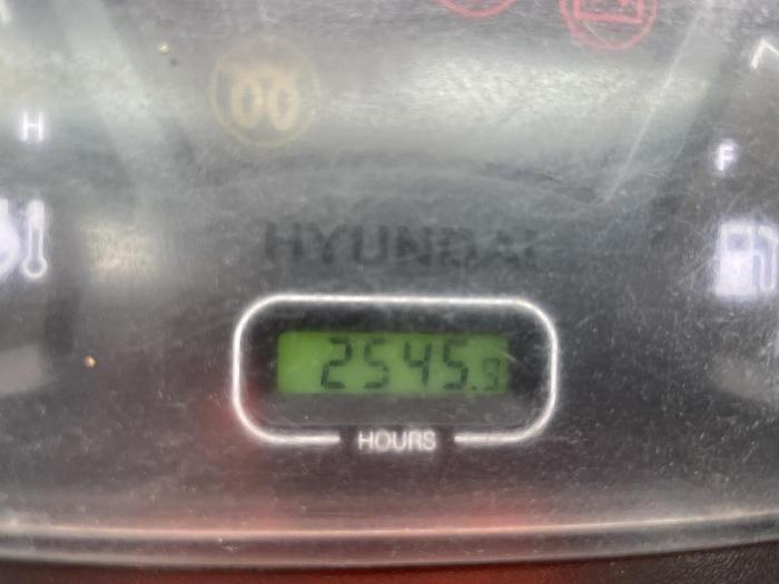 Used HYUNDAI ROBEX 27Z-9
