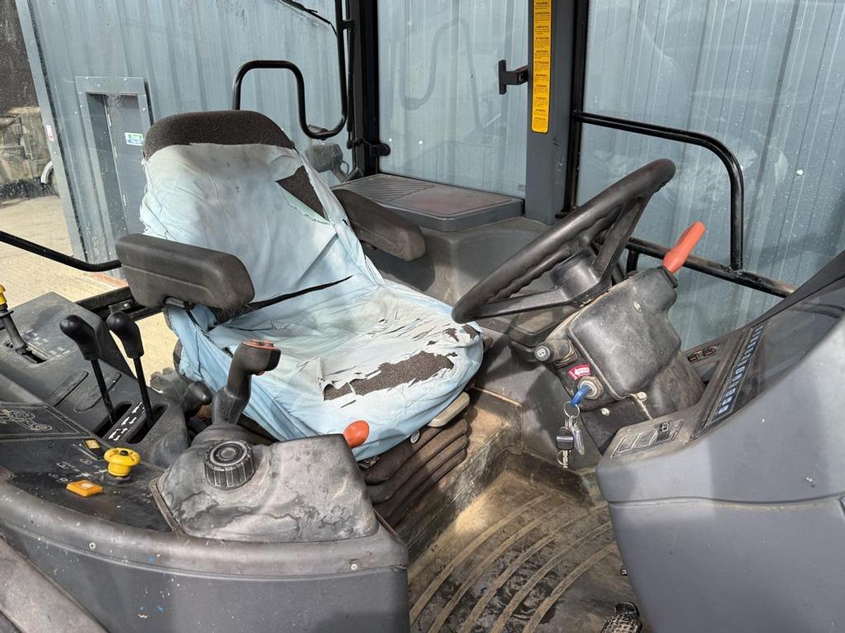 Used New Holland 8160 Tractor