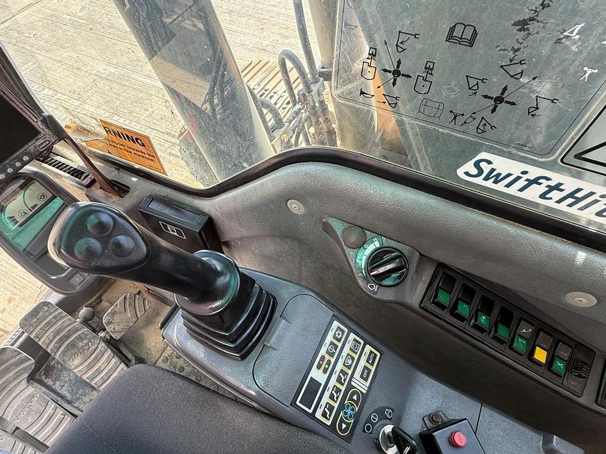 Used Volvo EC140B LC 14t Excavator