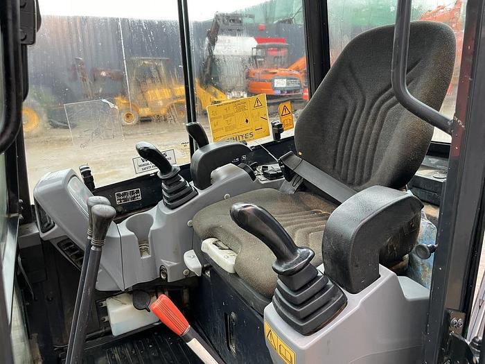 Used KUBOTA U27-4 2.7t Mini Excavator