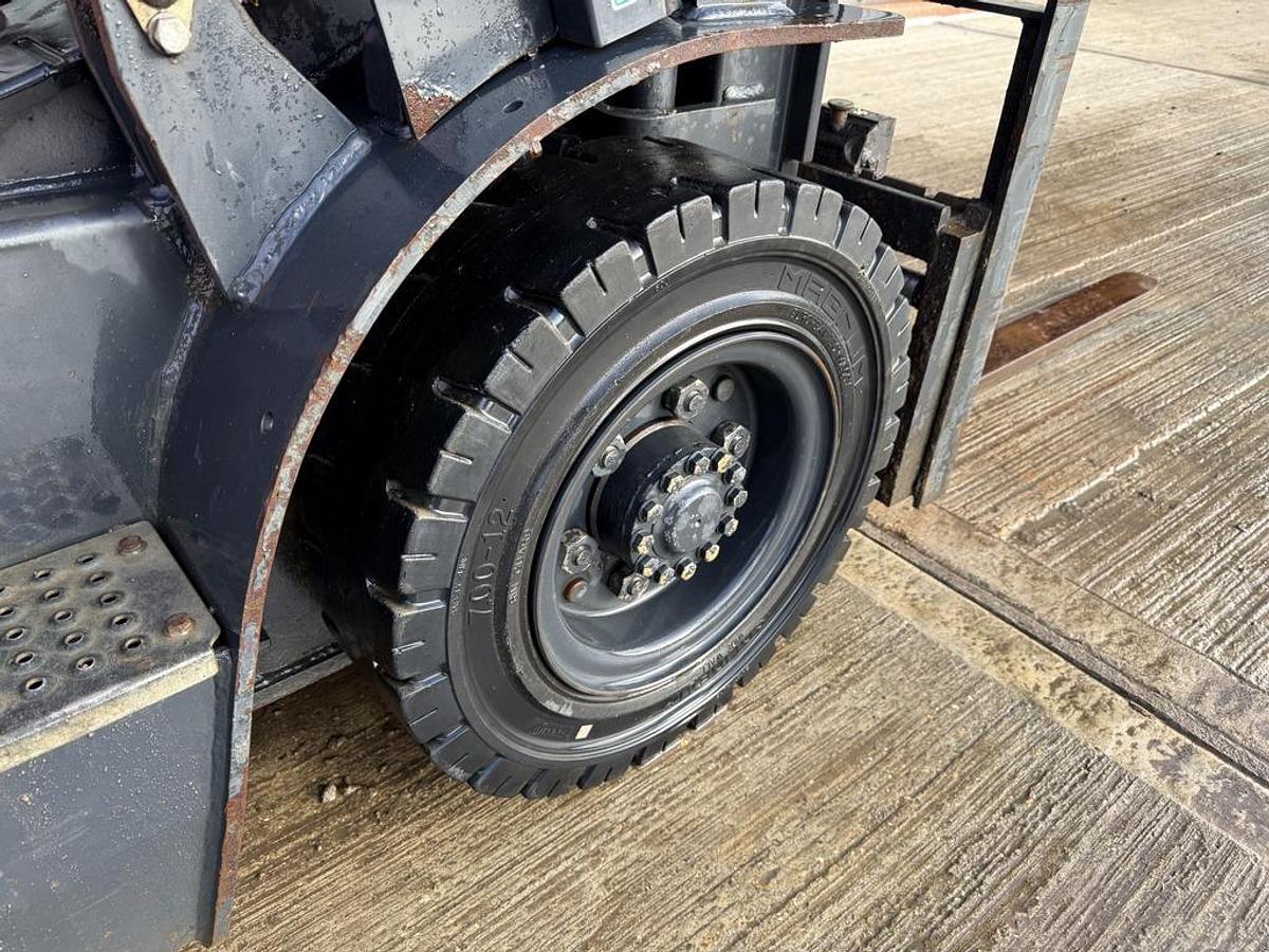 Used Doosan D25 GP 2.5t Diesel Forklift