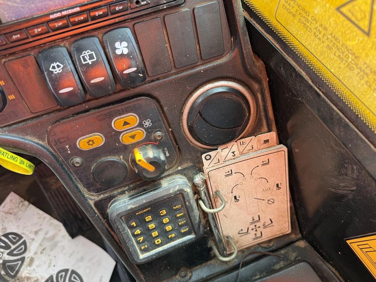 Used JCB 541-70 7m Telehandler