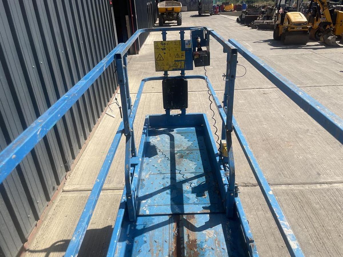 Used Genie GS2632 10m Electric Scissor Lift