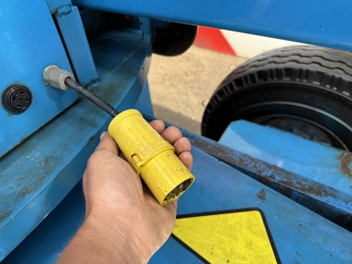 Used Genie Z-45/25 16m Cherry Picker