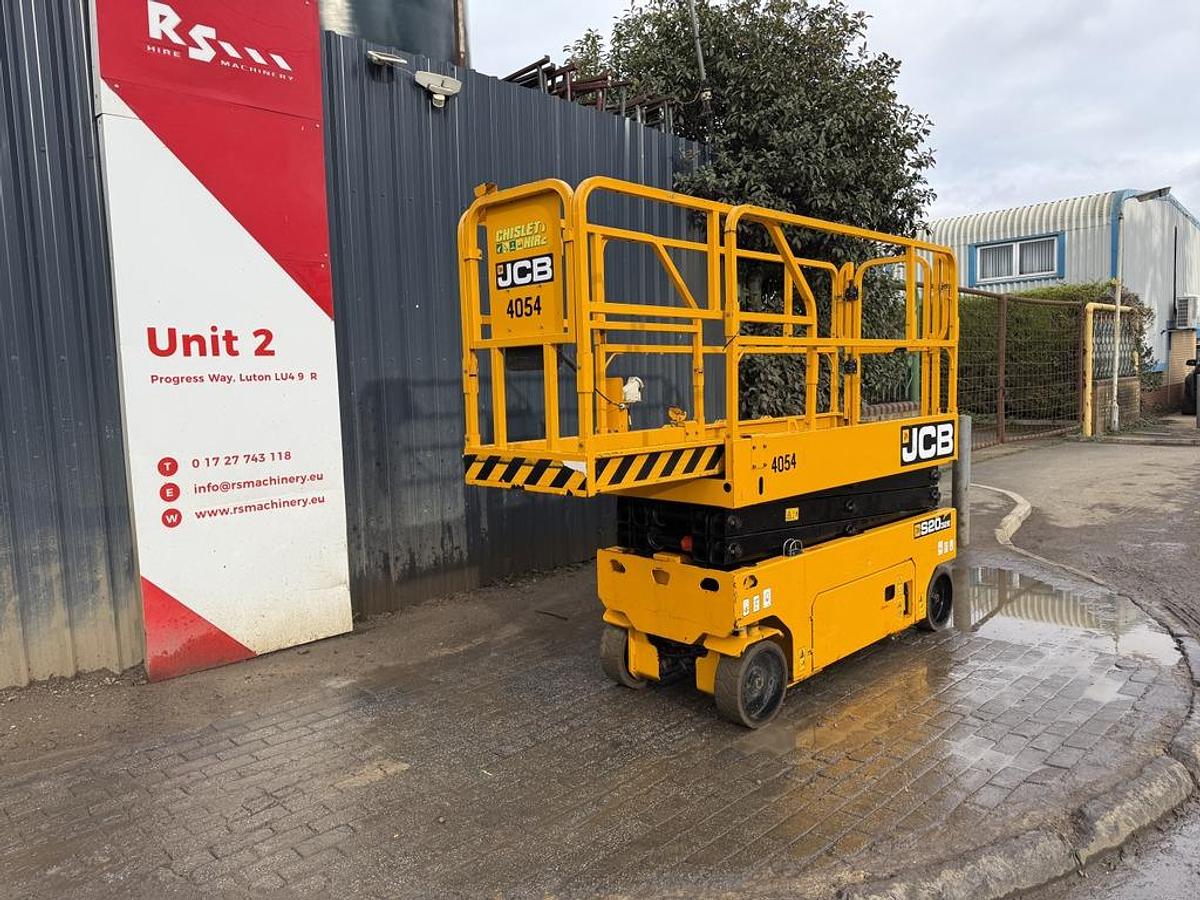 Used JCB S2032E 8m Electric Scissor Lift