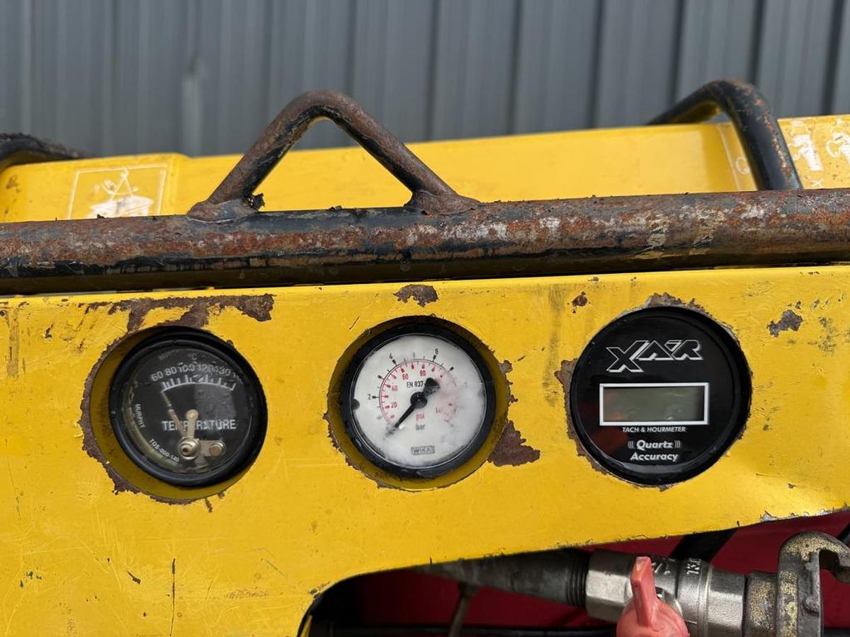 Used CompAir C14 1.4 m3/min Compressor