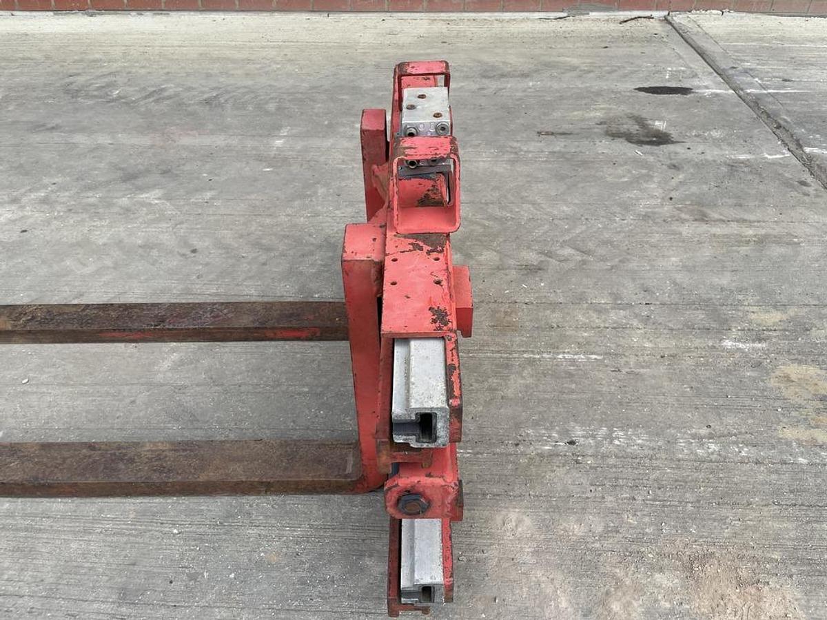 Used Meyer Fork Positioner with Side Shift
