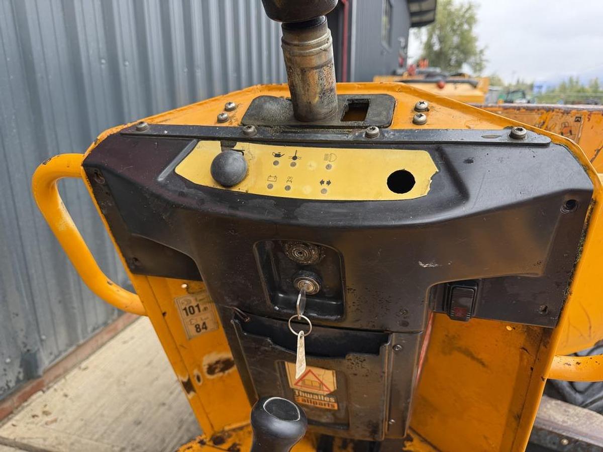 Used Thwaites 3 Tonne Swivel Dumper