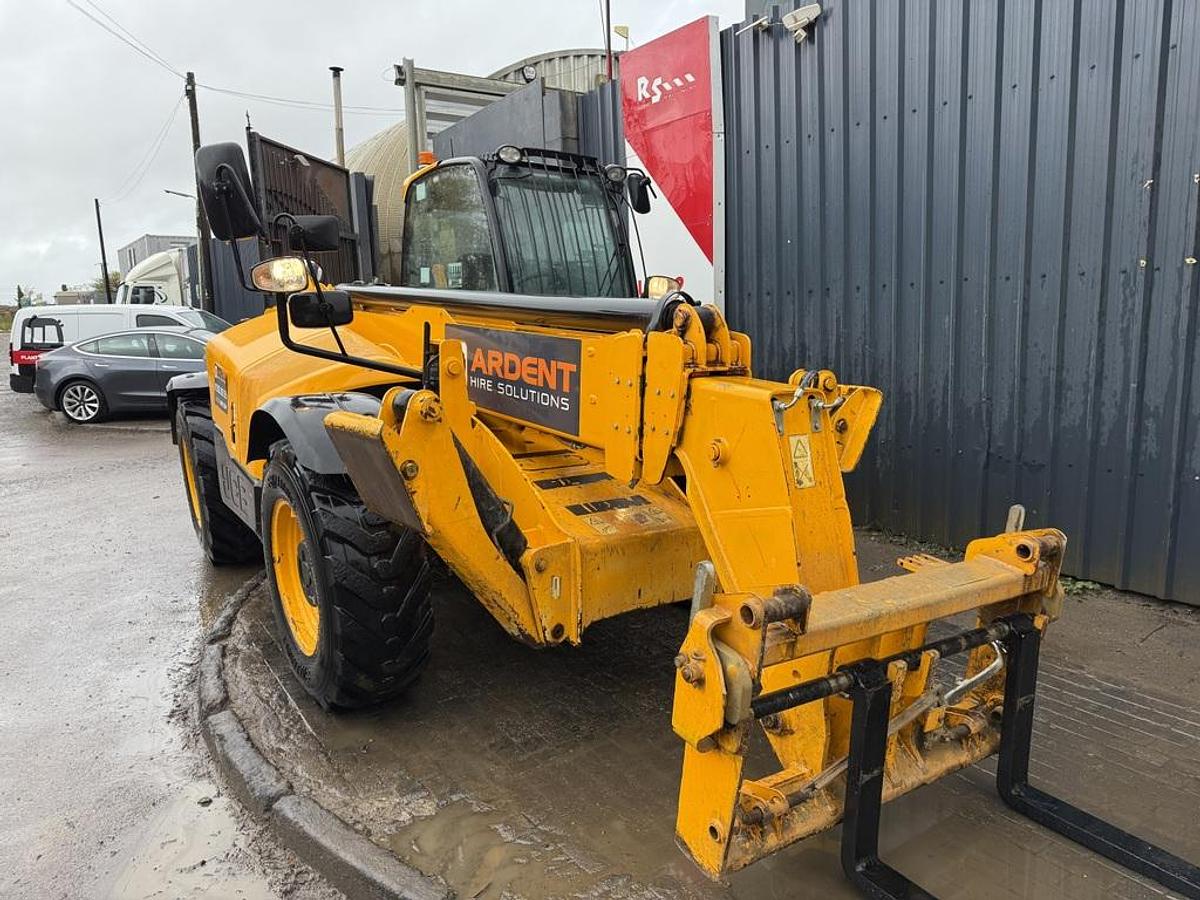 Used JCB 540-140 14m Telehandler