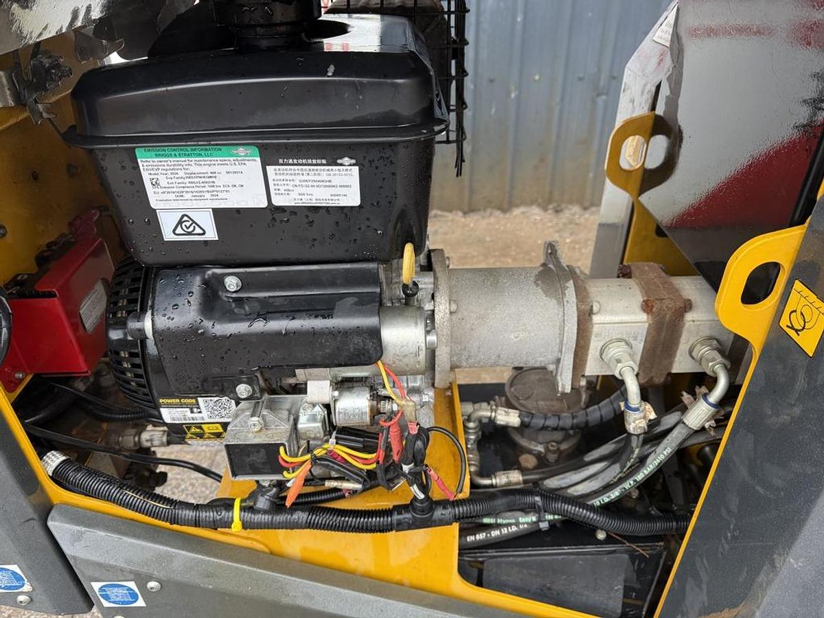 Used Dragon CR300 Tracked Mini Crusher