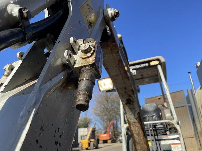 Used Takeuchi TB216 1.8t Mini Excavator