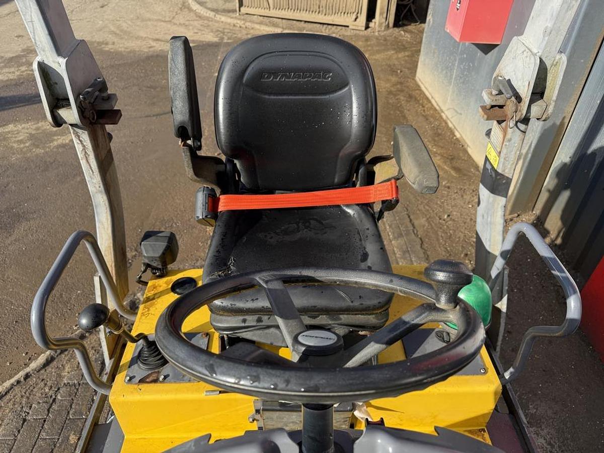 Used Dynapac CC1200 2.6t Roller