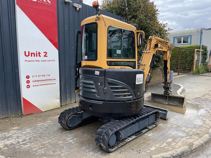 Used HYUNDAI ROBEX 27Z-9