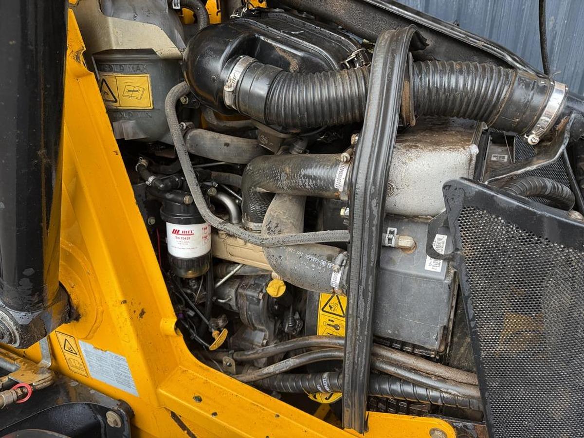 Used JCB 3CX Compact Backhoe Loader