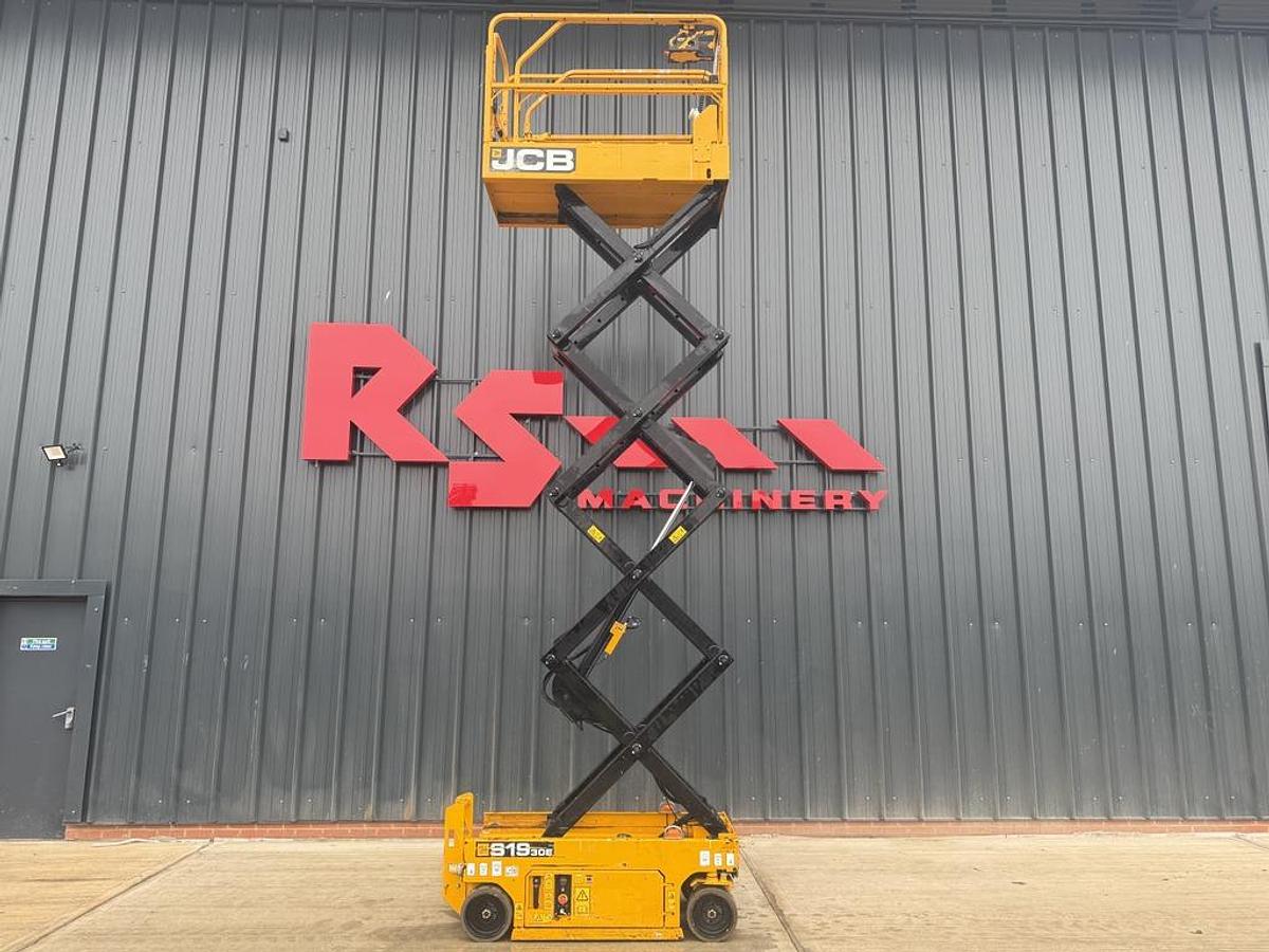 Used JCB S1930E 8m Electric Scissor Lift