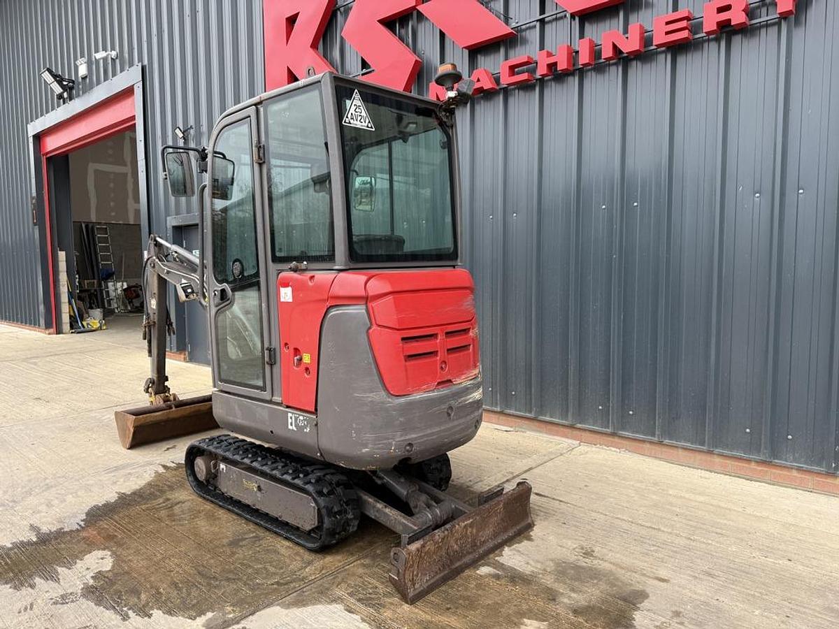 Used Volvo EC18D 1.8t Mini Excavator