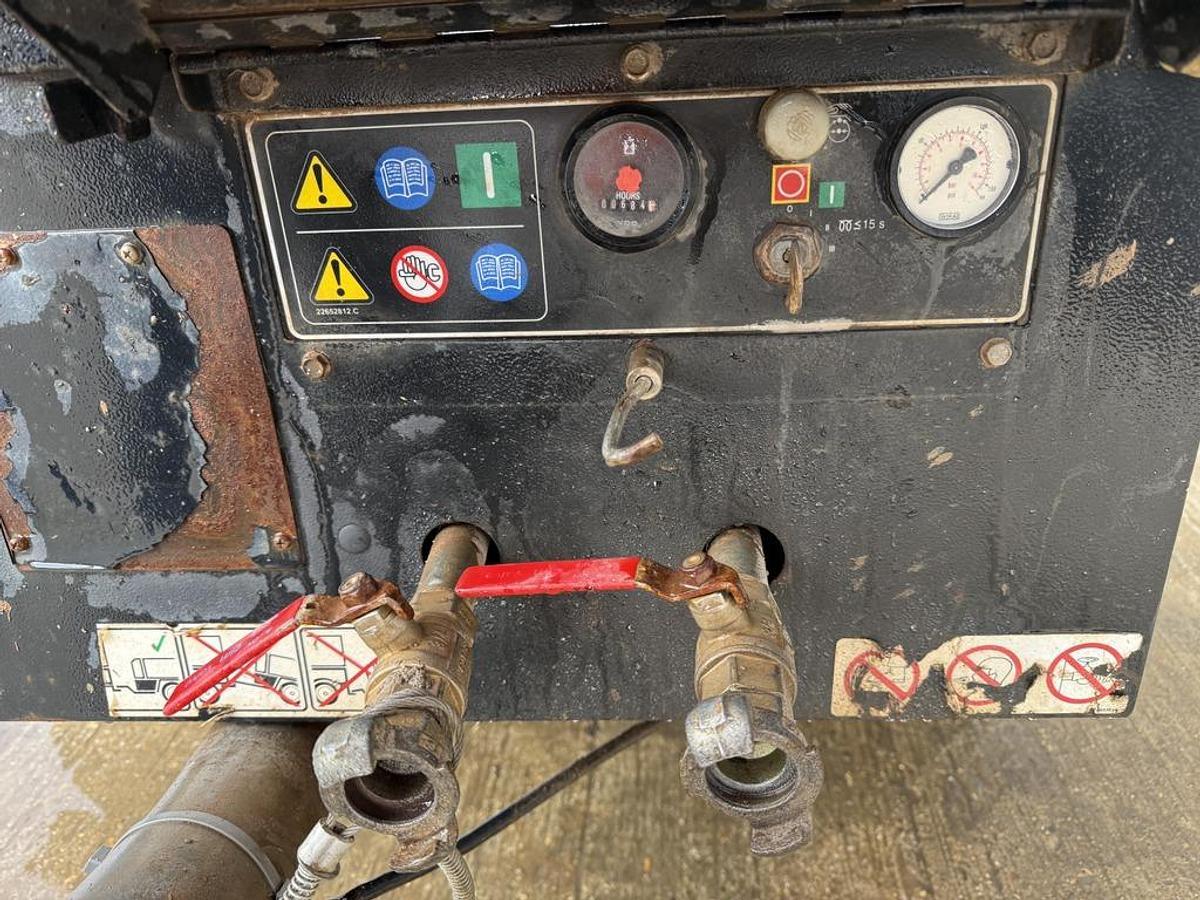 Used Doosan 7/31E+ 3 m3/min Compressor